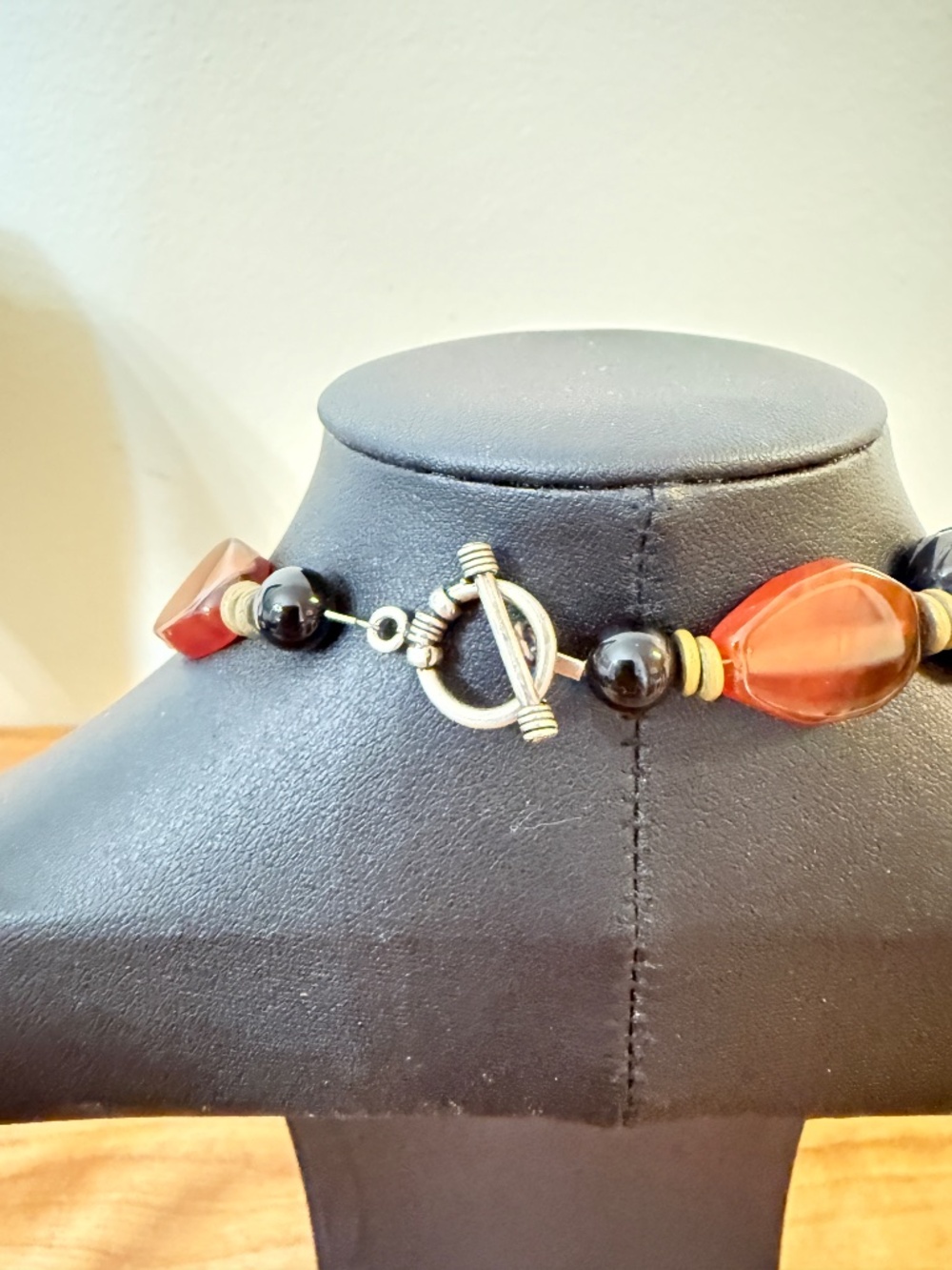 Antique Tibetan Style Carnelian & Carved Onyx Beads Ethnic & Regional Necklace - Picture 6 of 7